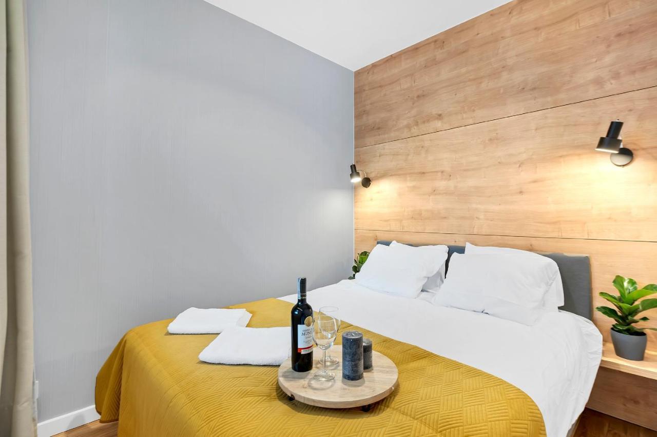 Lumina Deluxe Warsaw Apartment ภายนอก รูปภาพ